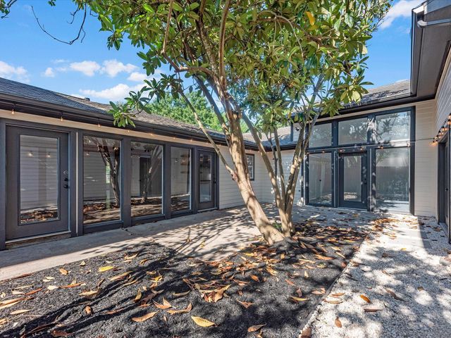 3210 Elmridge Street, Houston, TX 77025