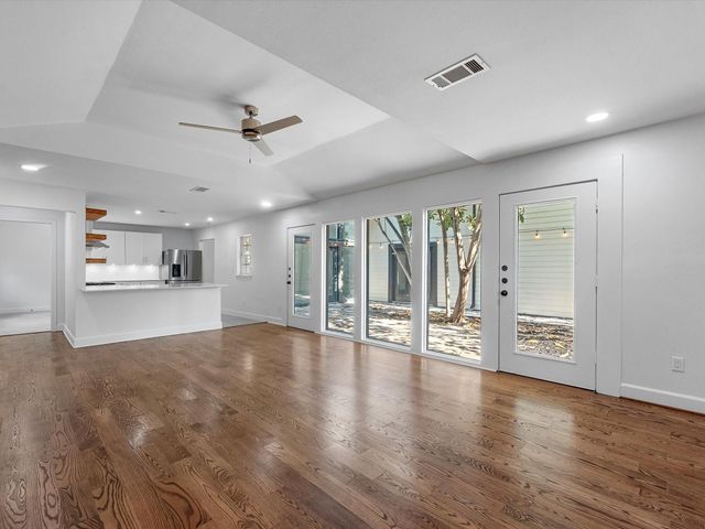 3210 Elmridge Street, Houston, TX 77025