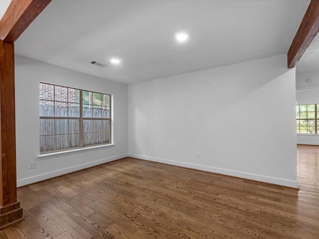 3210 Elmridge Street, Houston, TX 77025