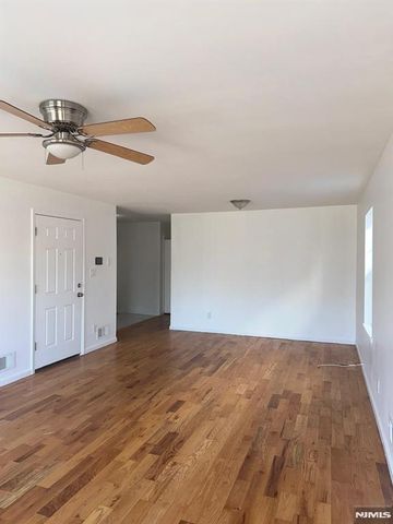 339 Ocean Avenue, Jersey City, NJ 07305