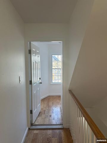 339 Ocean Avenue, Jersey City, NJ 07305