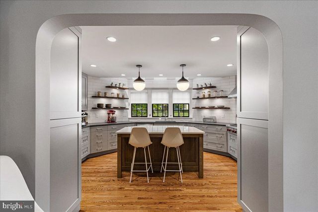 151 PATTON AVE, Princeton, NJ 08540