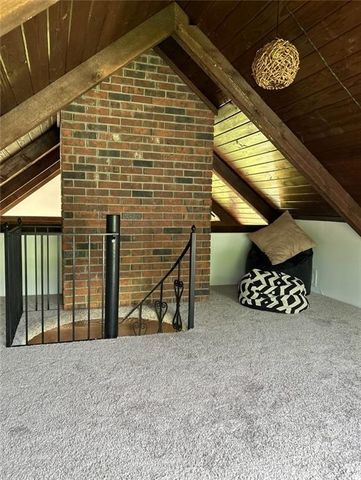 1702 Countryside Drive, Pittsburg, KS 66762