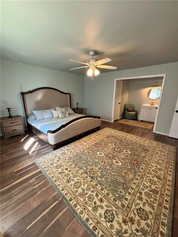 1702 Countryside Drive, Pittsburg, KS 66762