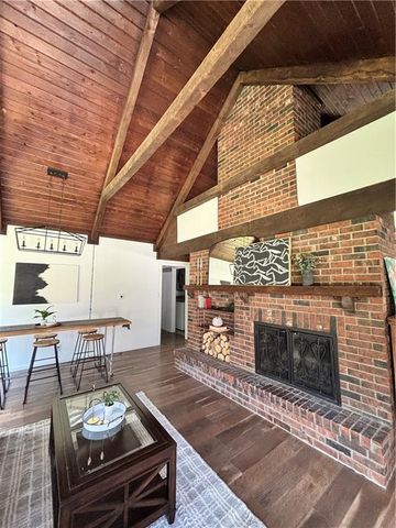 1702 Countryside Drive, Pittsburg, KS 66762