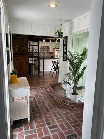 1702 Countryside Drive, Pittsburg, KS 66762