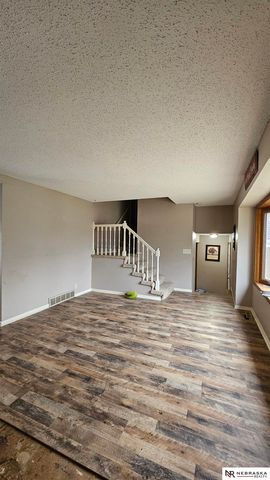 14830 Paul Plaza, Omaha, NE 68154
