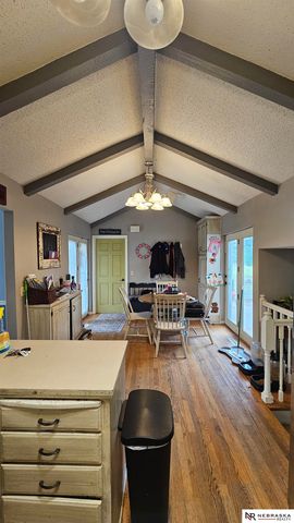 14830 Paul Plaza, Omaha, NE 68154