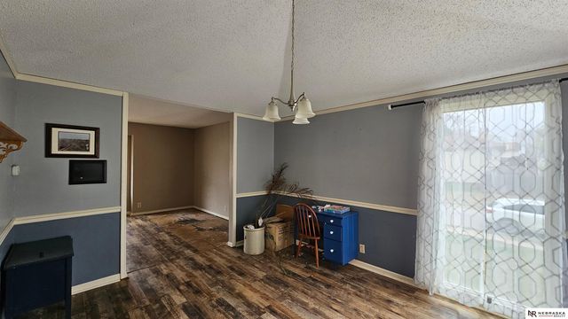 14830 Paul Plaza, Omaha, NE 68154