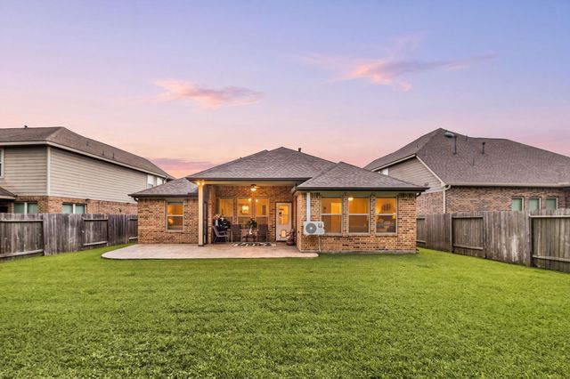 18732 Laurel Hills Drive, New Caney, TX 77357