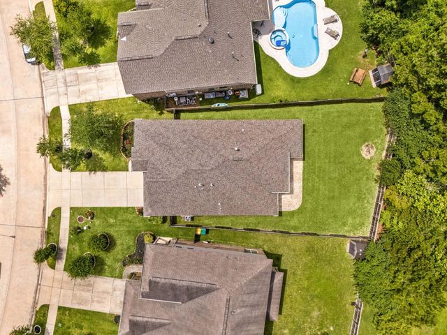 18732 Laurel Hills Drive, New Caney, TX 77357
