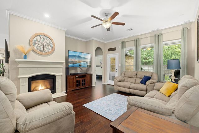 18732 Laurel Hills Drive, New Caney, TX 77357