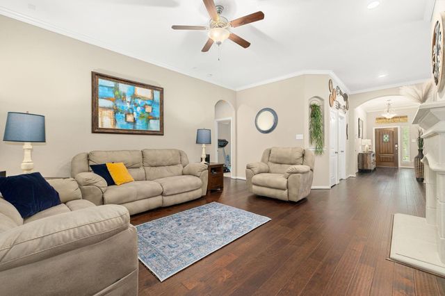 18732 Laurel Hills Drive, New Caney, TX 77357