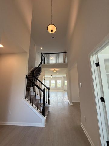 10915 Amador Peak Drive, Iowa Colony, TX 77583