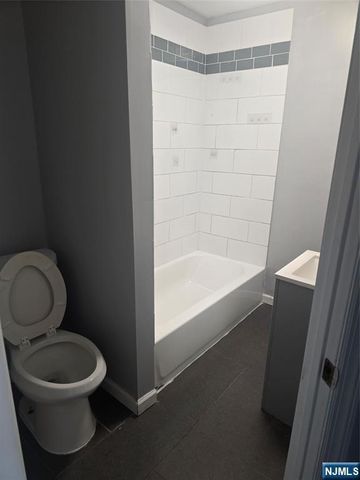 459 Grove Street, Irvington, NJ 07111