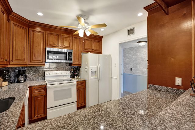 4770 NW 21st Street 306, Lauderhill, FL 33313