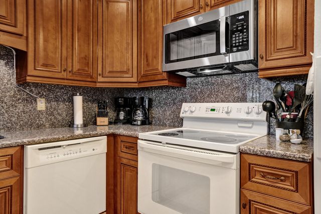 4770 NW 21st Street 306, Lauderhill, FL 33313