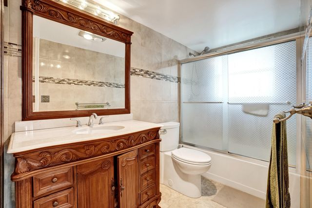 4770 NW 21st Street 306, Lauderhill, FL 33313