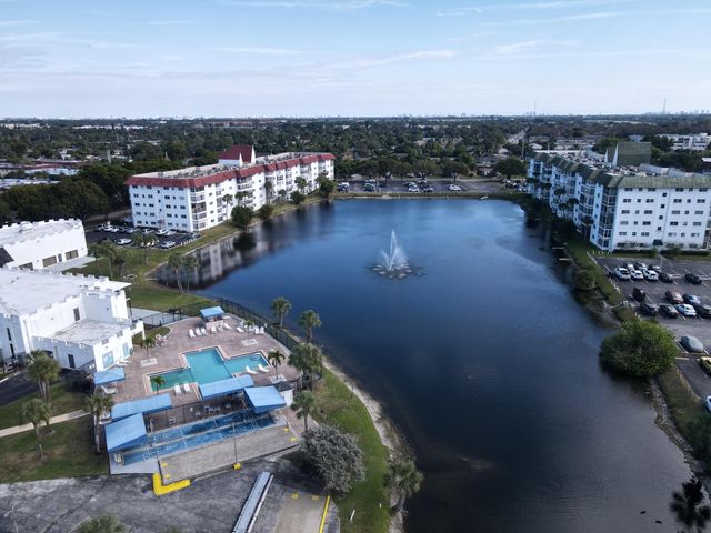 4770 NW 21st Street 306, Lauderhill, FL 33313