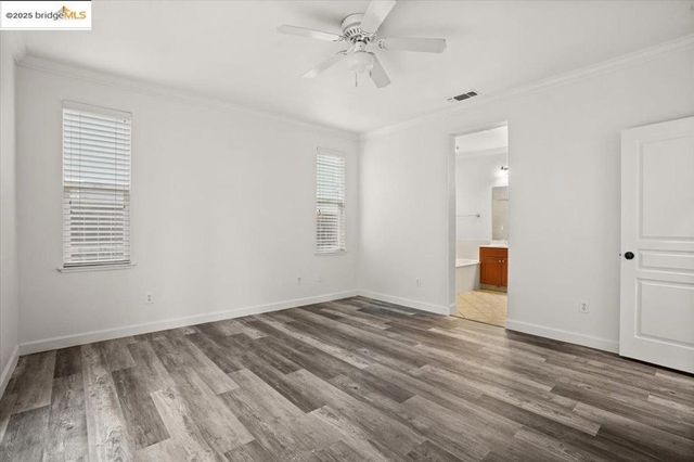 2324 Mendocino Dr, Oakdale, CA 95361