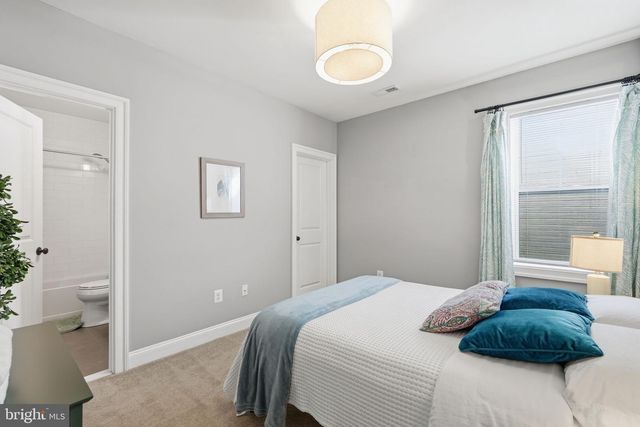 908 N STONESTREET AVE, Rockville, MD 20850