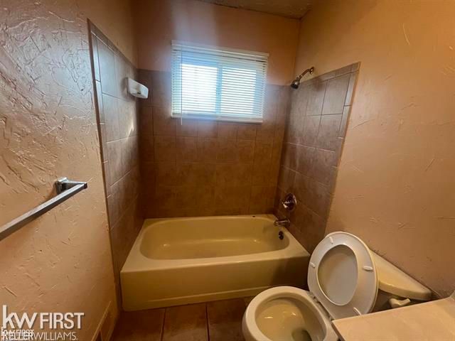 1709 W Home Avenue, Flint, MI 48504