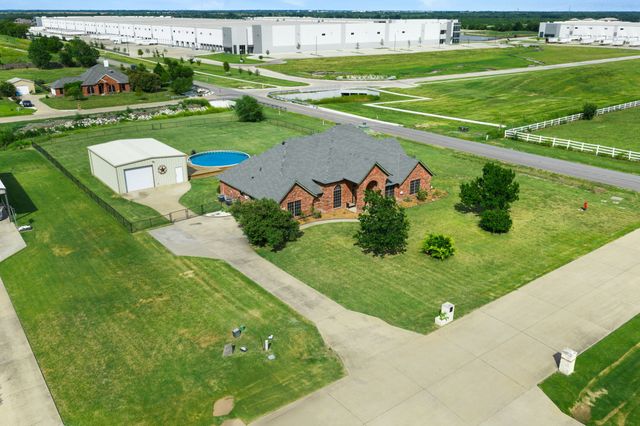 14000 Prairie Circle, Forney, TX 75126