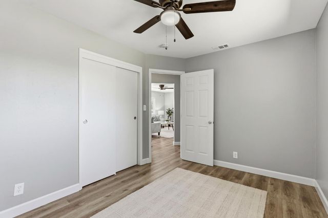 5180 28th St, Sacramento, CA 95820