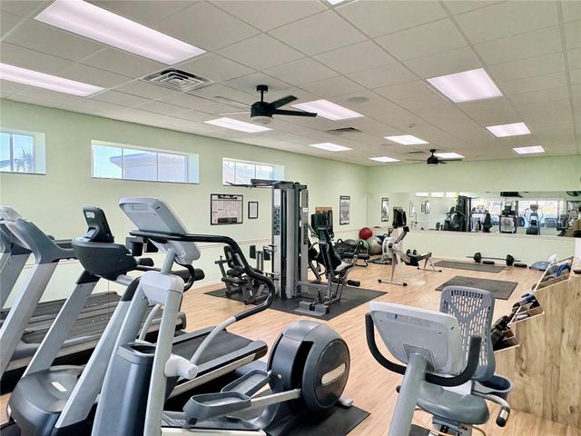 615 S GREEN CIRCLE, Venice, FL 34285