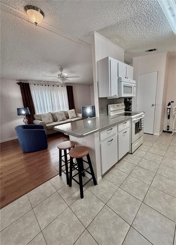 615 S GREEN CIRCLE, Venice, FL 34285