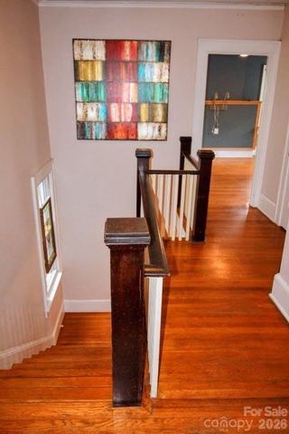 8 Colonial Place, Asheville, NC 28804