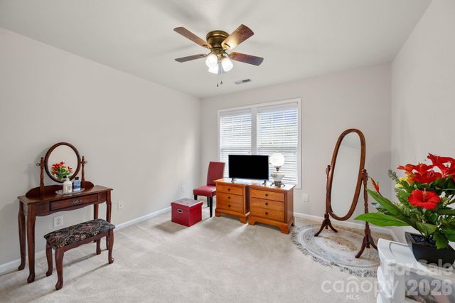 5757 Fox Ridge Lane, Winston Salem, NC 27104