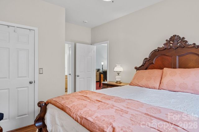 5757 Fox Ridge Lane, Winston Salem, NC 27104