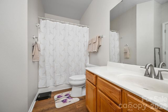 5757 Fox Ridge Lane, Winston Salem, NC 27104