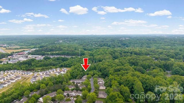 5757 Fox Ridge Lane, Winston Salem, NC 27104