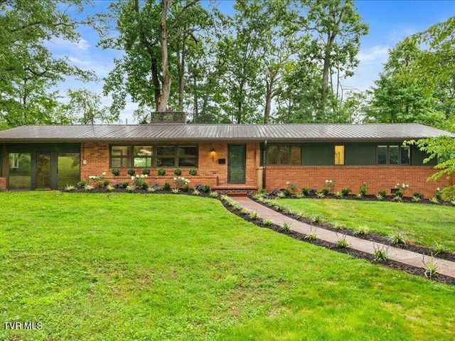 107 Oak Lane, Johnson City, TN 37604