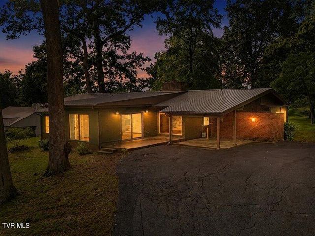 107 Oak Lane, Johnson City, TN 37604