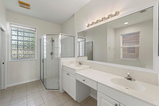 558 Waverly Circle, Port St. Lucie, Port St Lucie, FL 34983