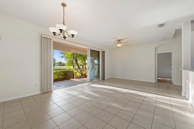 558 Waverly Circle, Port St. Lucie, Port St Lucie, FL 34983