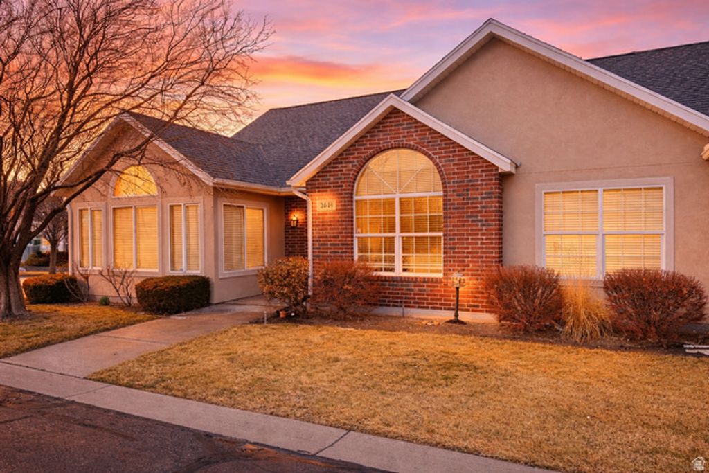 2049 W ABBEY VIEW RD, West Jordan, UT 84088