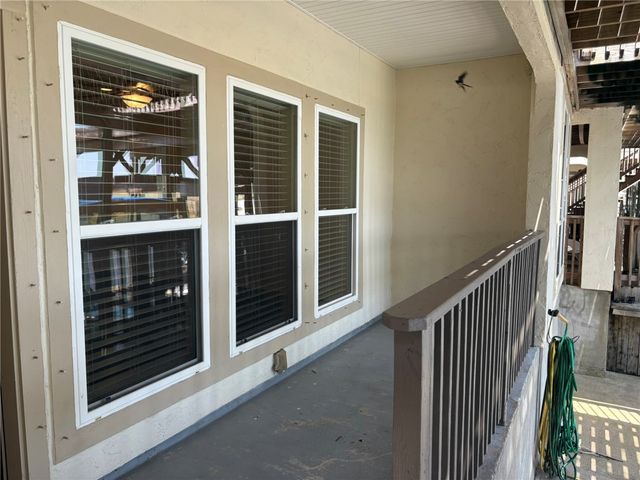 14813 Leeward Dr 502, Corpus Christi, TX 78418