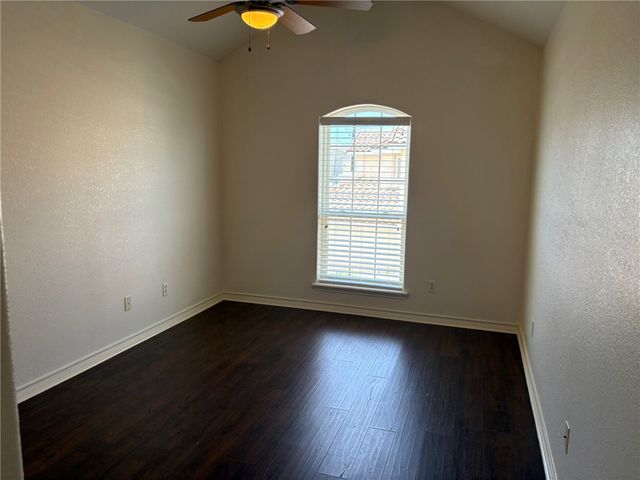 14813 Leeward Dr 502, Corpus Christi, TX 78418