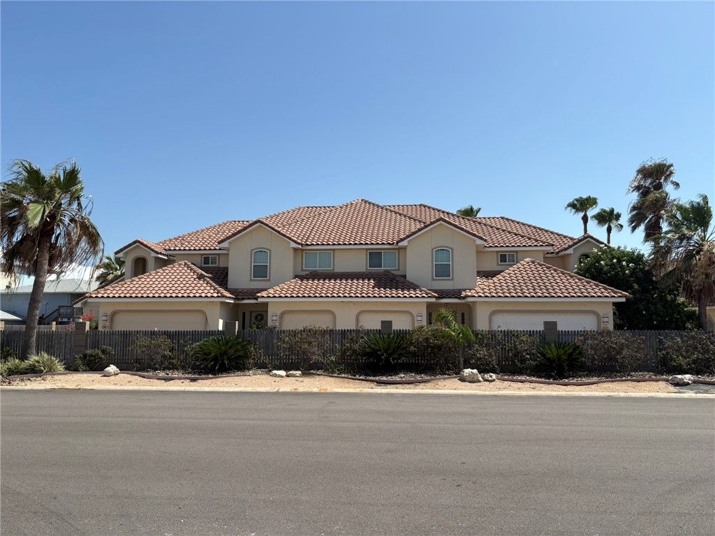 14813 Leeward Dr 502, Corpus Christi, TX 78418