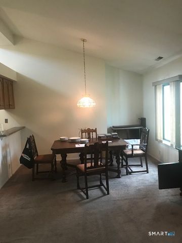 8 Stebbins Close 8, Ridgefield, CT 06877