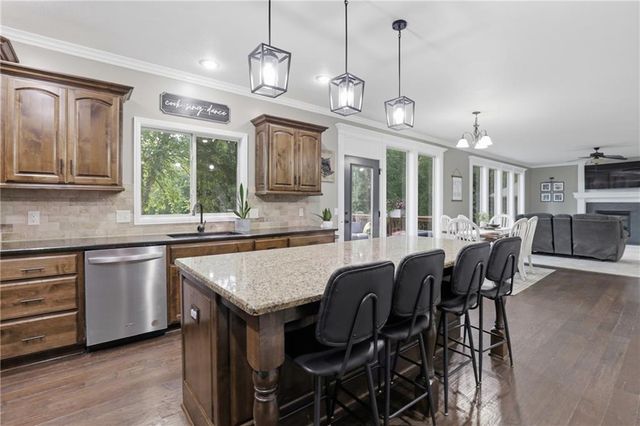 1502 Cross Creek Drive, Raymore, MO 64083