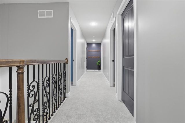1502 Cross Creek Drive, Raymore, MO 64083
