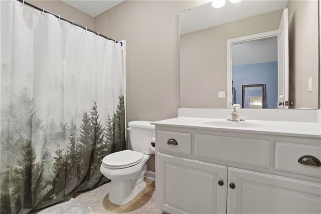 1502 Cross Creek Drive, Raymore, MO 64083