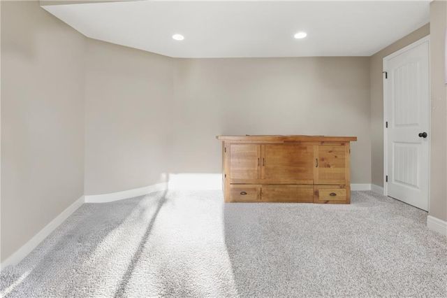 1502 Cross Creek Drive, Raymore, MO 64083