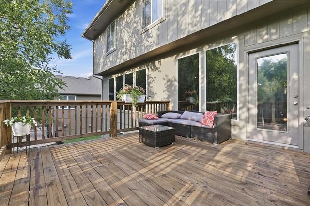 1502 Cross Creek Drive, Raymore, MO 64083