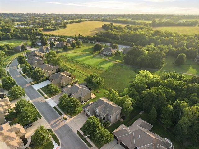 1502 Cross Creek Drive, Raymore, MO 64083